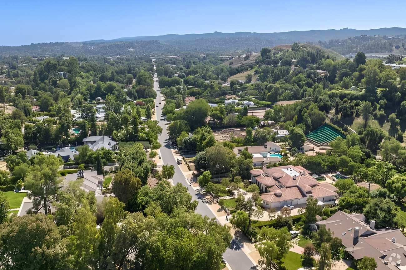 Aerial view of residential neighborhoods in West Hills, California